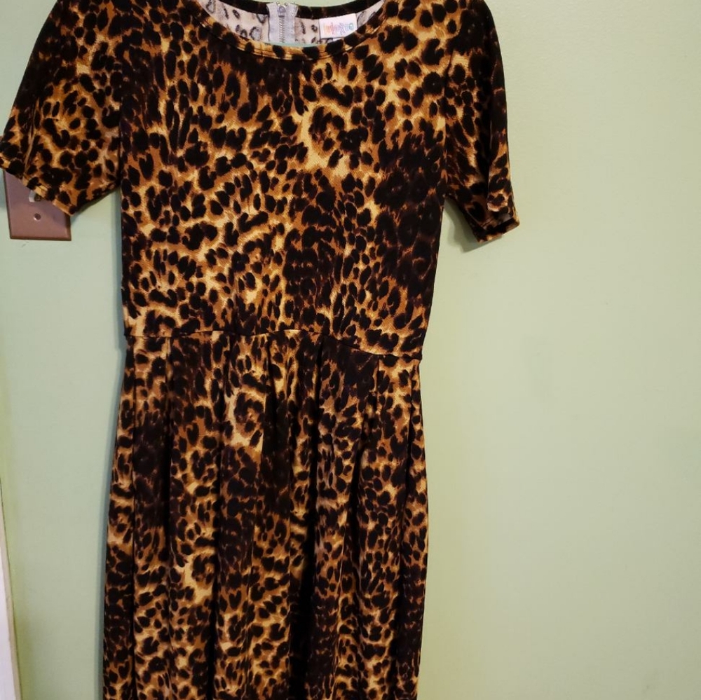 Lula roe Amelia dress with pockets Leopard print